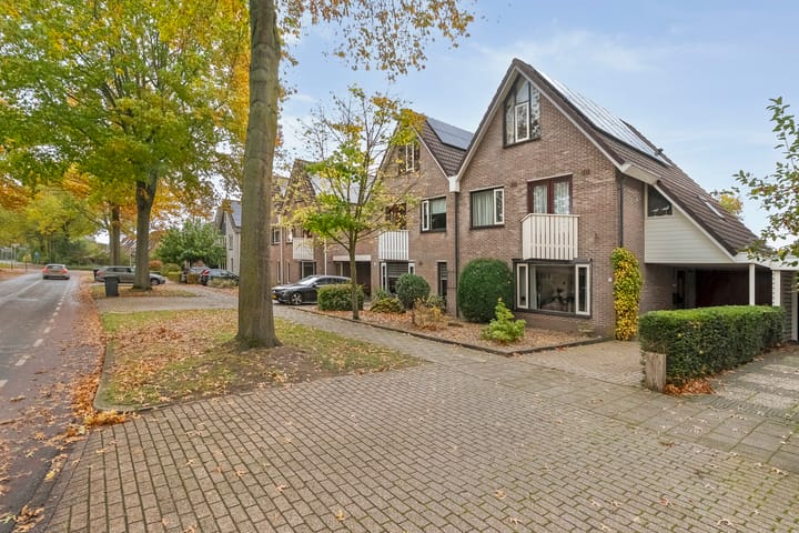 Photo 2 of Roeterskamp 26