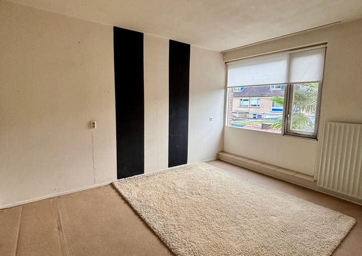 Photo 12 of Catharina van Renneslaan 9