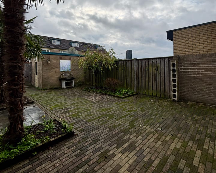 Photo 18 of Catharina van Renneslaan 9