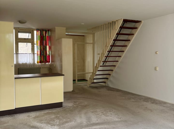 Photo 8 of Hoenlo 23