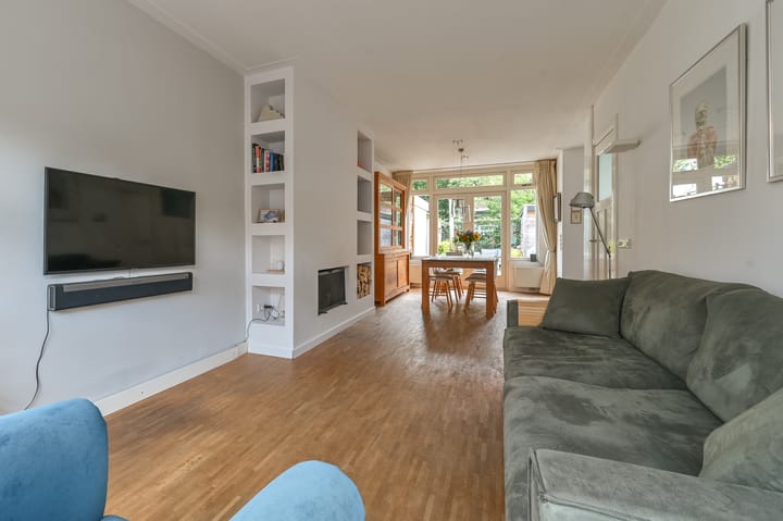 Photo 2 of Saturnusstraat 18