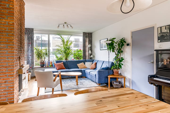 Foto 16 van Koningin Emmastraat 15