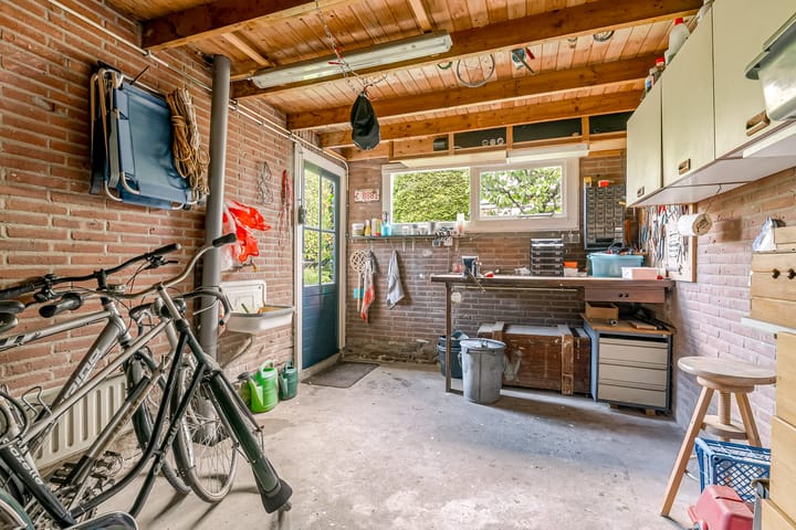 Foto 38 van Koningin Emmastraat 15