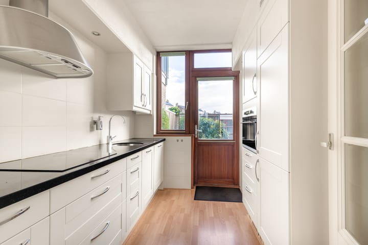 Photo 10 of Willem de Zwijgerlaan 122