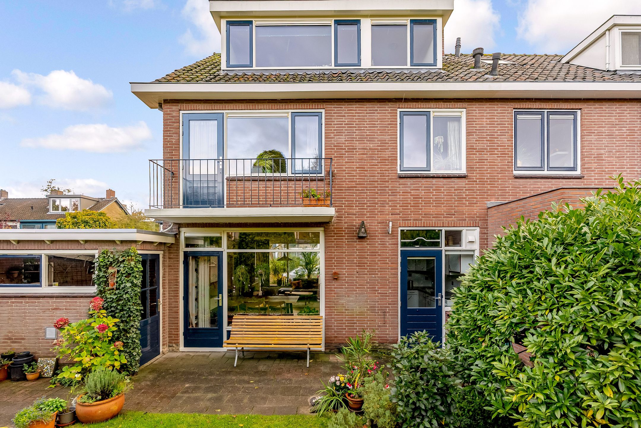 Foto 42 van Koningin Emmastraat 15