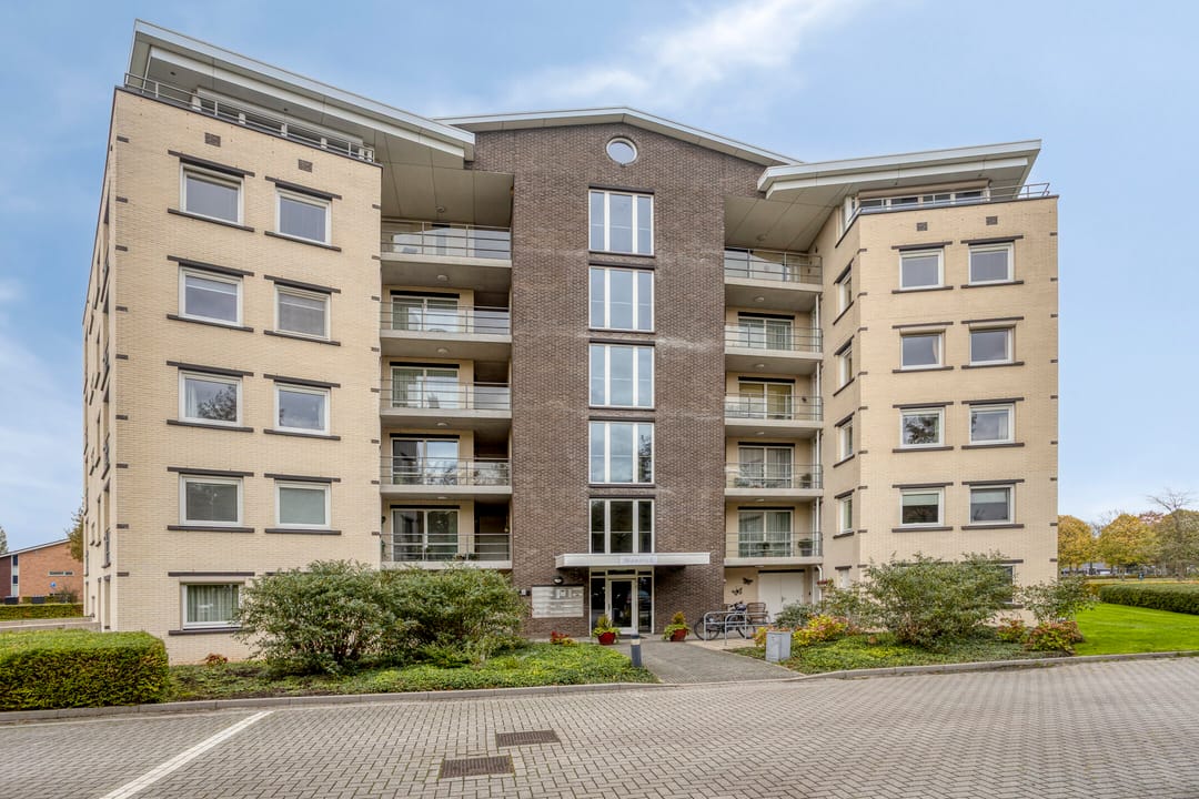 Photo 2 of Vlinderparkweg 22