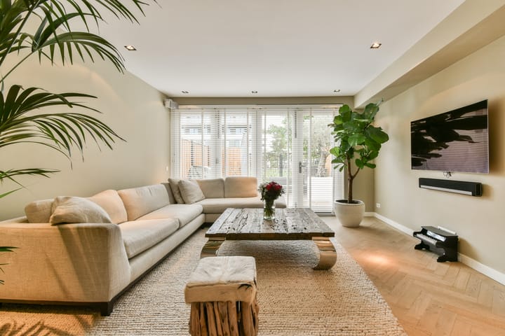 Photo 2 of Bart Poesiatstraat 43