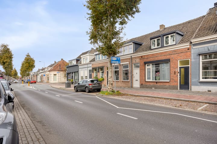 Photo 22 of Glymesstraat 32