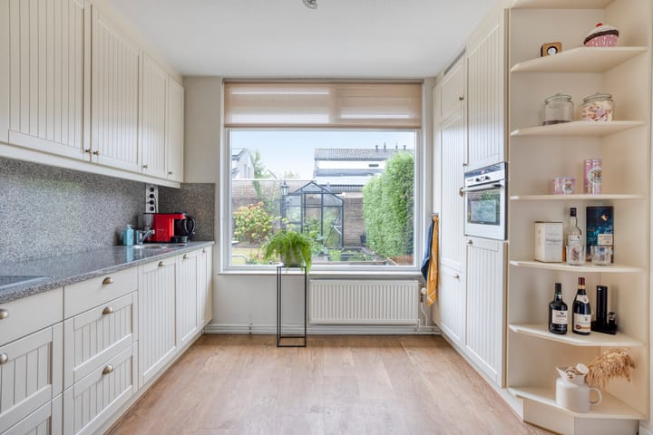 Photo 5 of Ekster 20