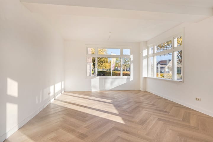 Foto 10 van Nieuwe Rijksweg 8