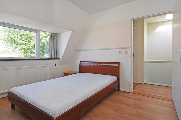 Foto 31 van Egelantierstraat 35