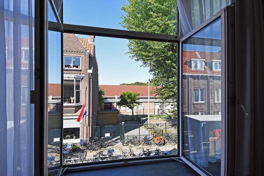 Foto 34 van Egelantierstraat 35