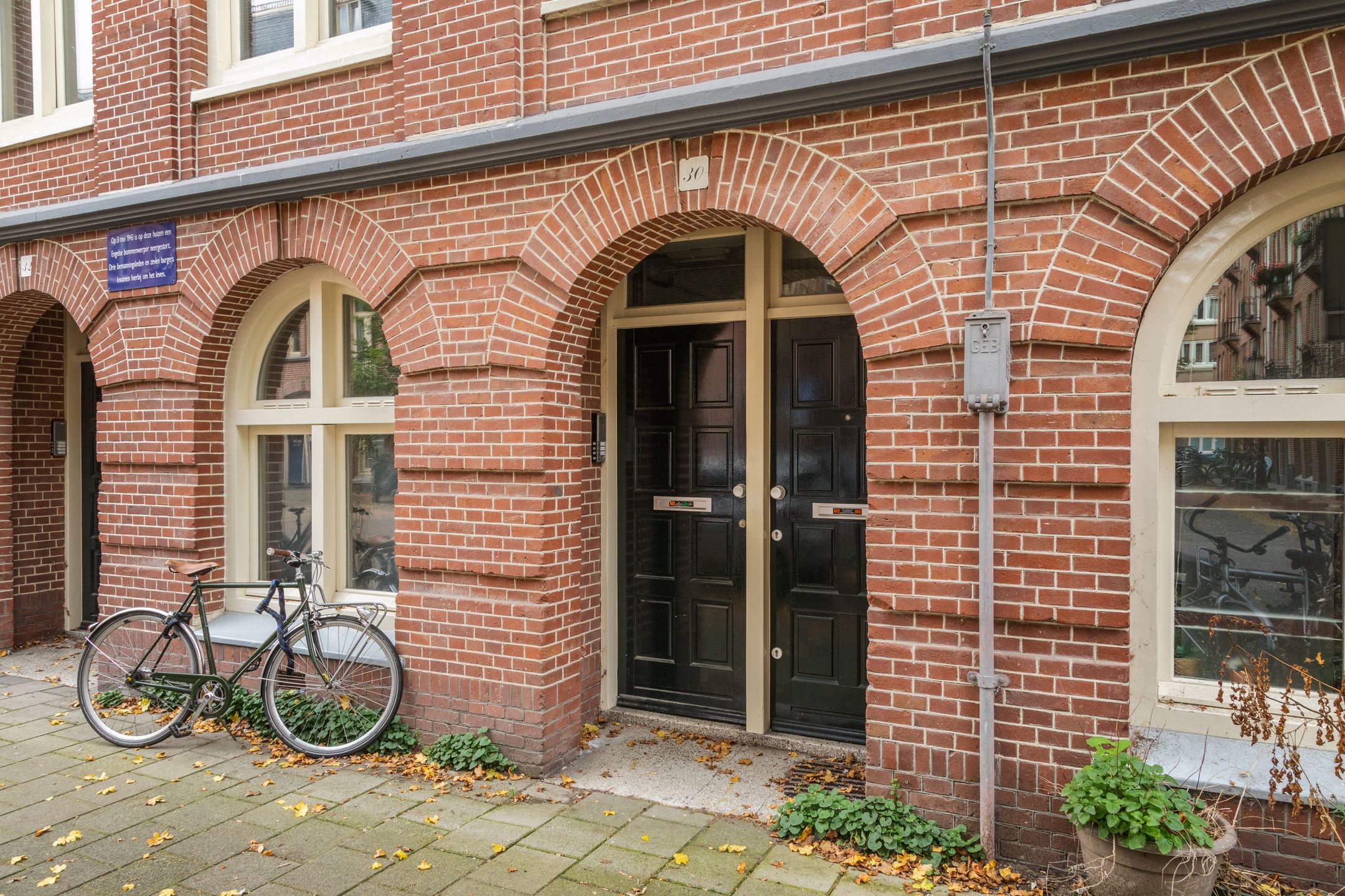 Photo 30 of Van Bossestraat 30-1