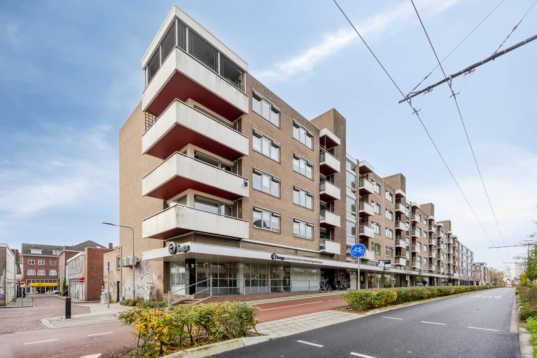Photo 1 of Ir J.P. van Muijlwijkstraat 216
