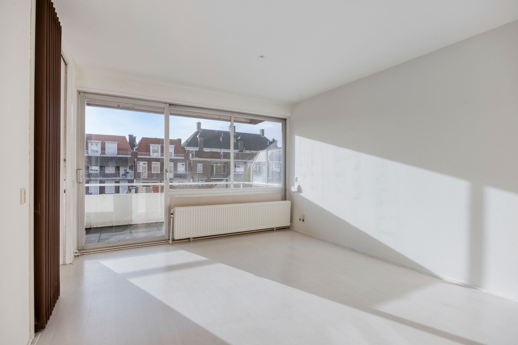 Photo 9 of Ir J.P. van Muijlwijkstraat 216