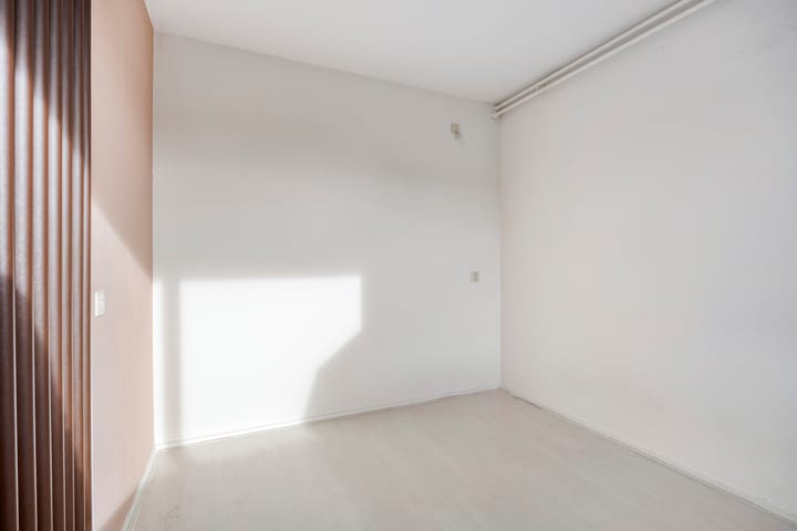 Photo 14 of Ir J.P. van Muijlwijkstraat 216