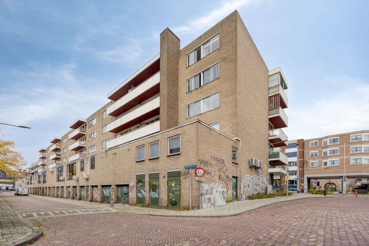 Photo 20 of Ir J.P. van Muijlwijkstraat 216