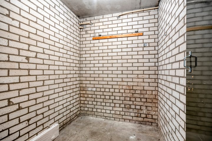 Photo 21 of Ir J.P. van Muijlwijkstraat 216