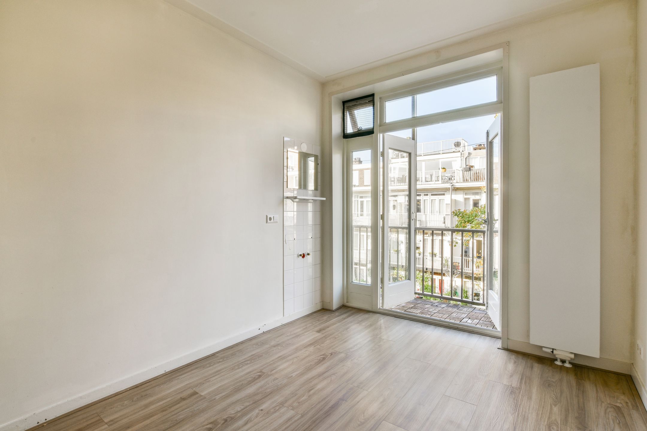 Foto 12 van Eemsstraat 14-2