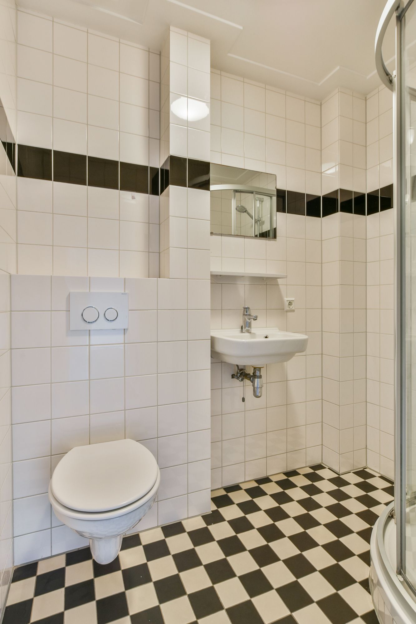 Foto 19 van Eemsstraat 14-2