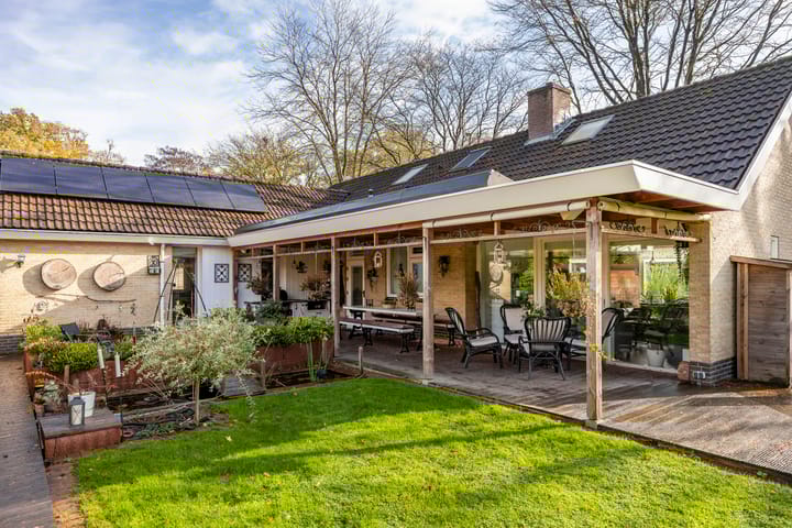 Photo 37 of Dolf Nijhoffstraat 21