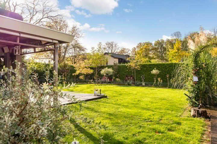 Photo 47 of Dolf Nijhoffstraat 21