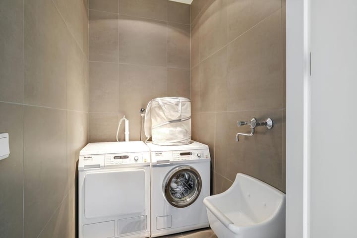 Foto 13 van Gustav Mahlerplein 257