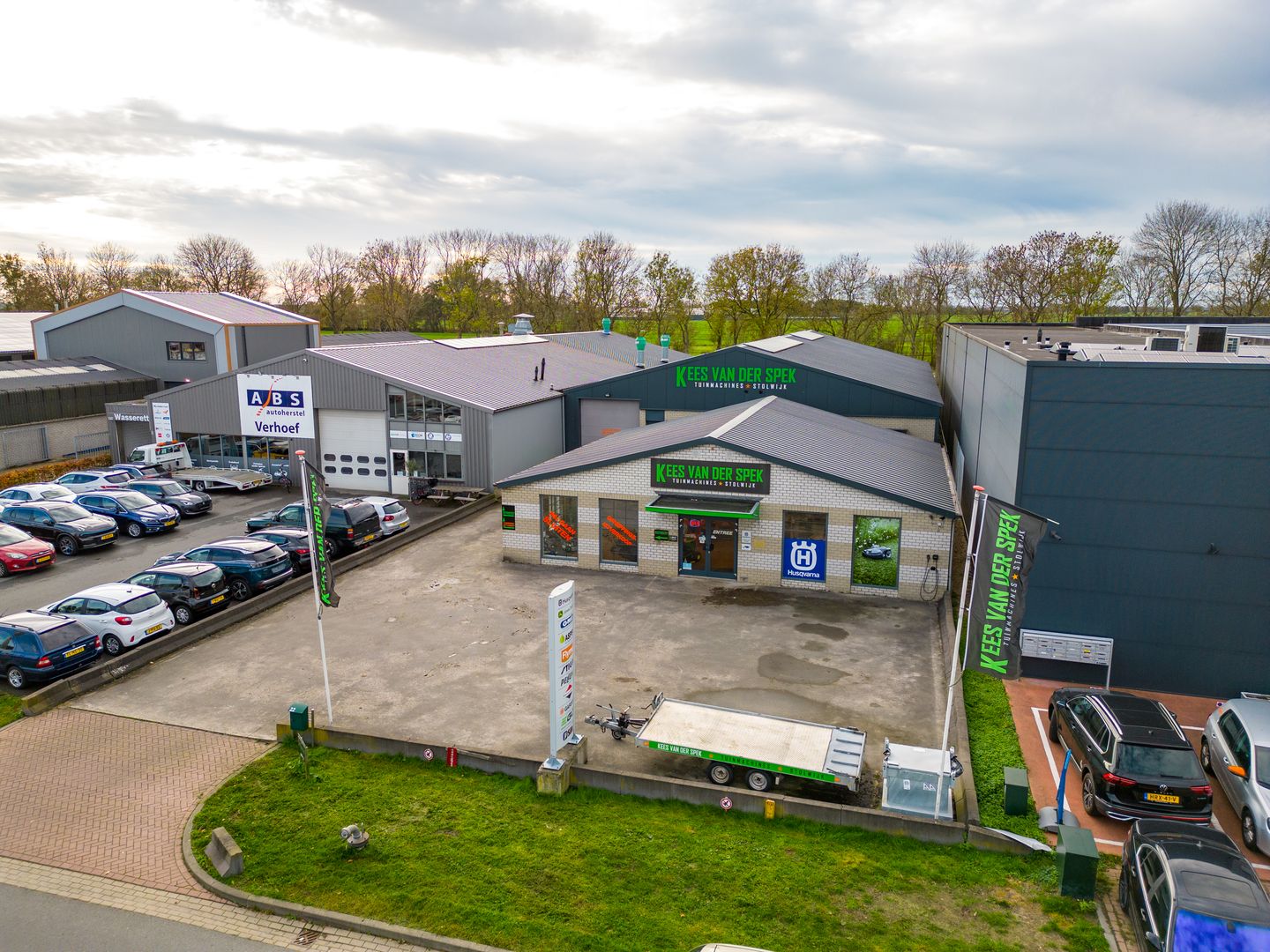 View photo 2 of Nijverheidsweg 22