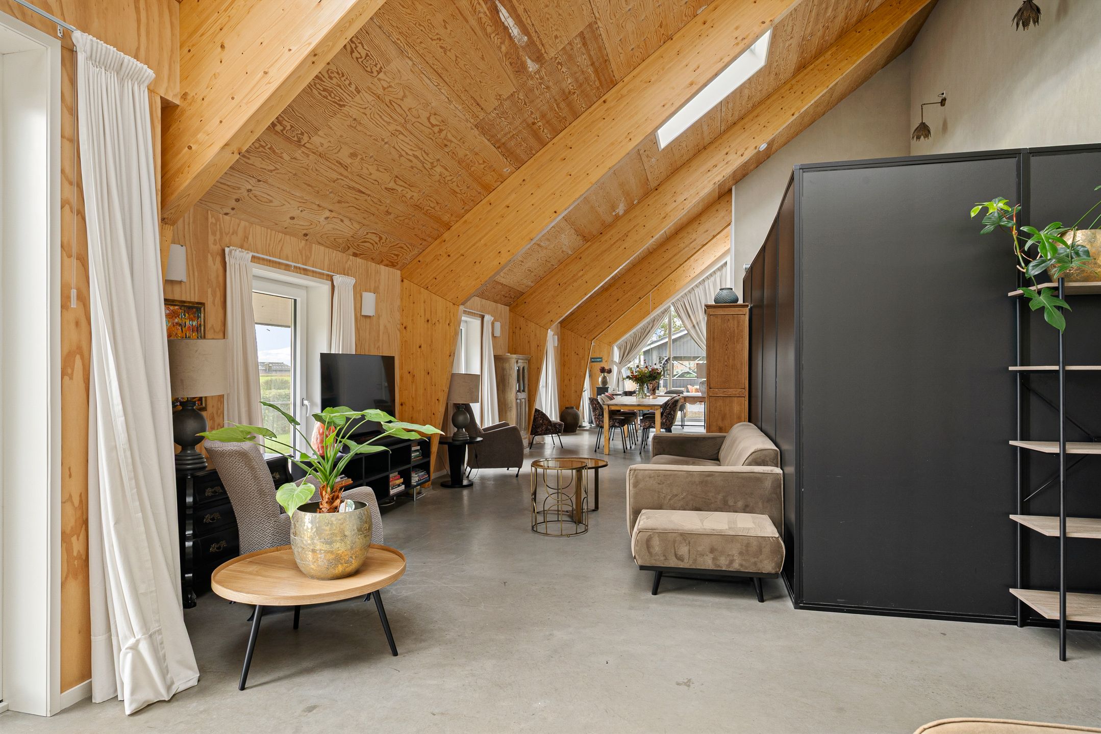 Foto 60 van Schoterweg 17