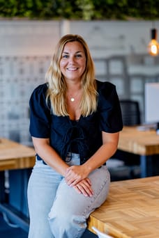 Tessa Peetoom - Commercieel Medewerker