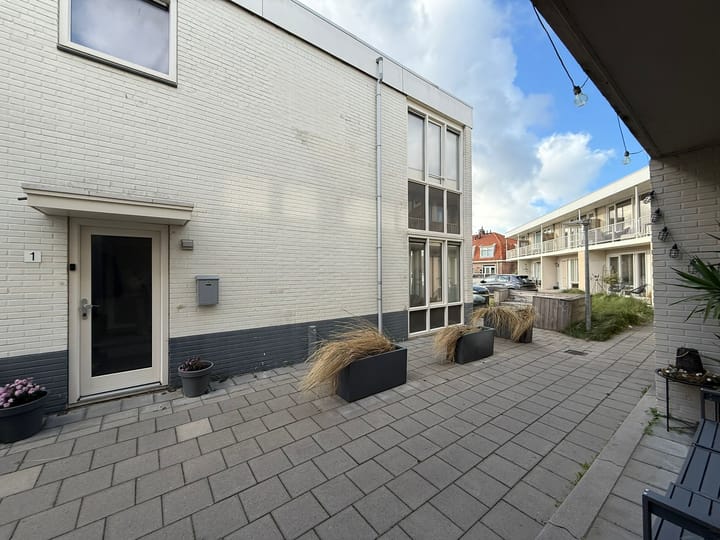 Foto 2 van Abel Tasmanstraat 1