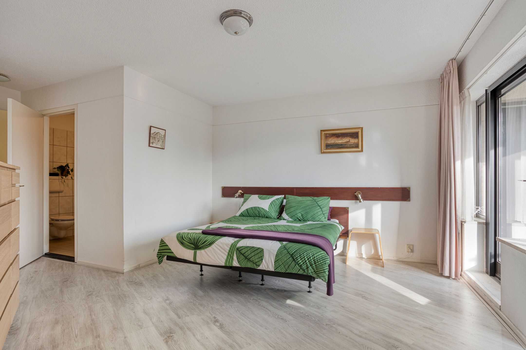 Foto 36 van J.W. Racerstraat 57