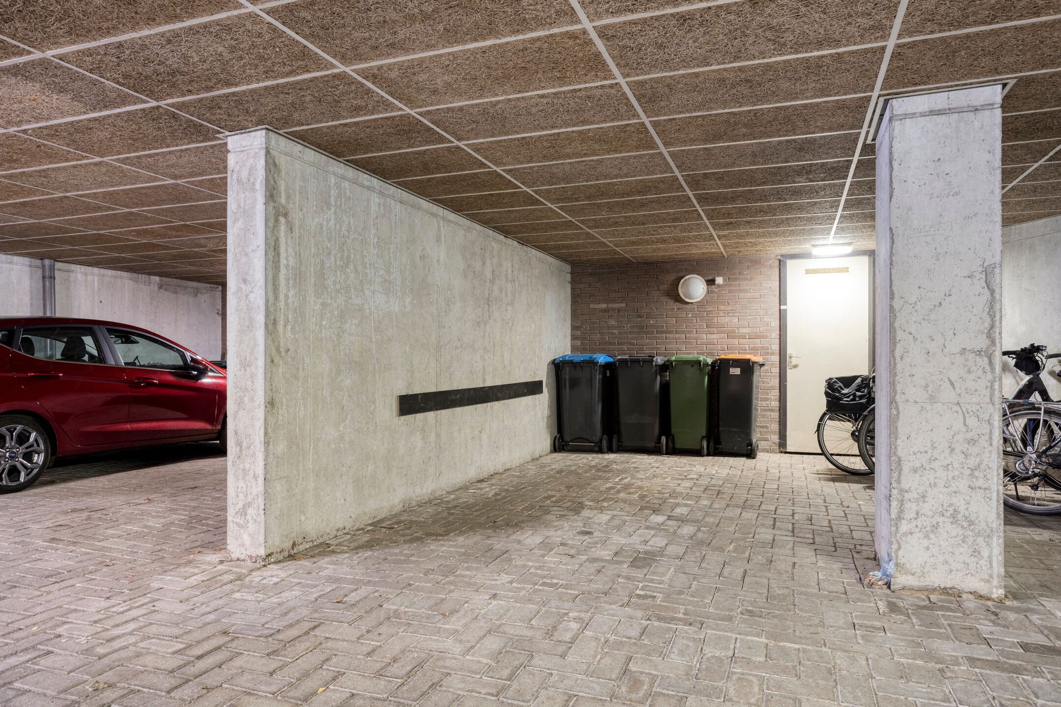 Foto 39 van J.W. Racerstraat 57