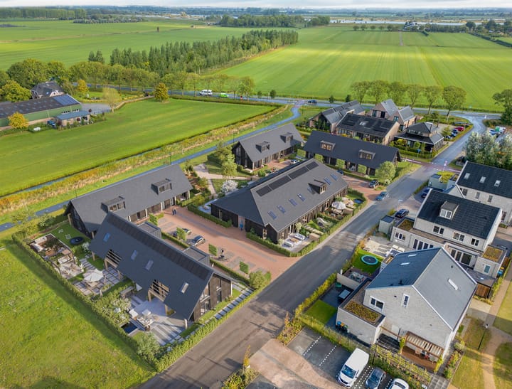 Photo 3 of HALFVRIJSTAANDE ERFWONINGEN (Bouwnr. 5)