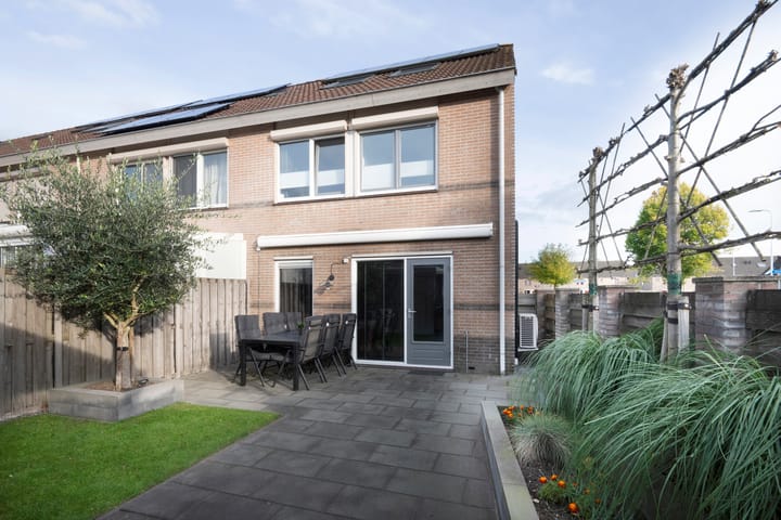 Foto 14 van Zoete Kroon 36