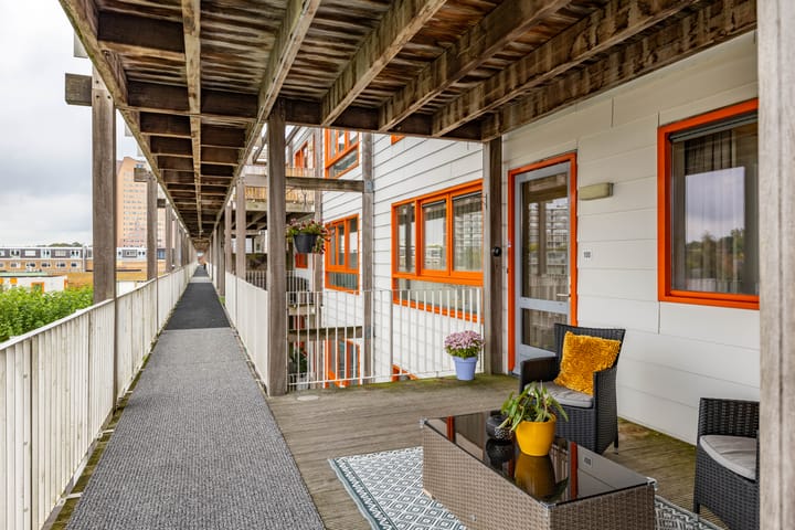 Foto 28 van Laan van de Vrijheid 100