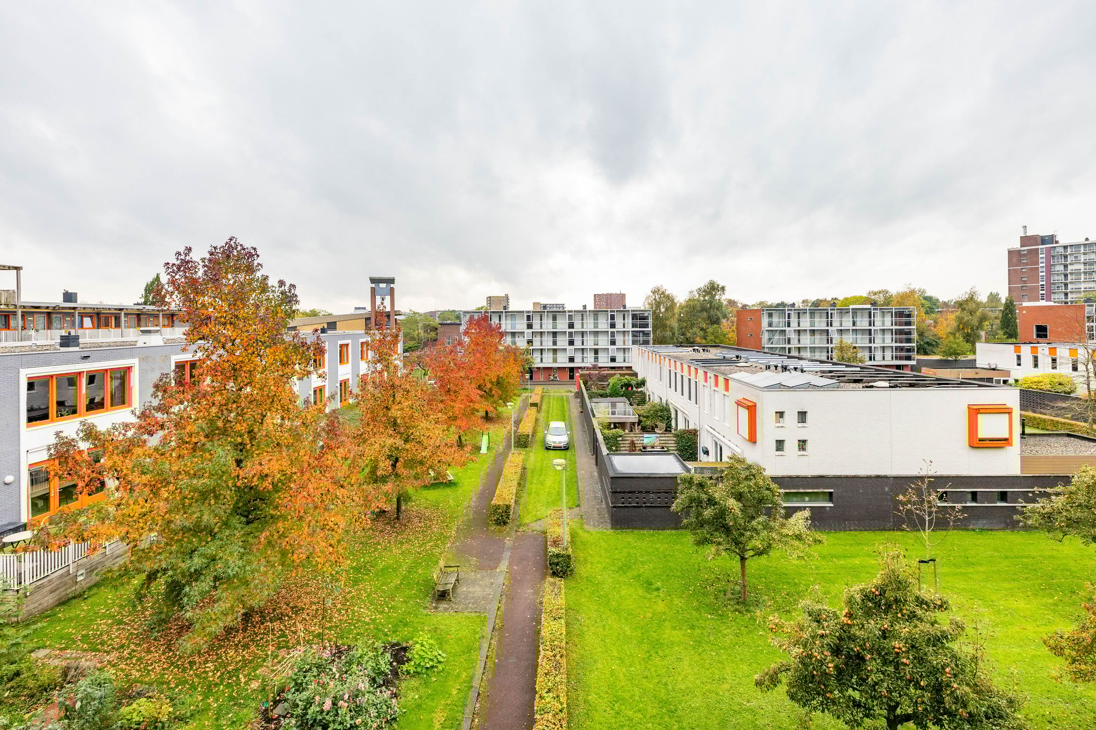 Foto 30 van Laan van de Vrijheid 100