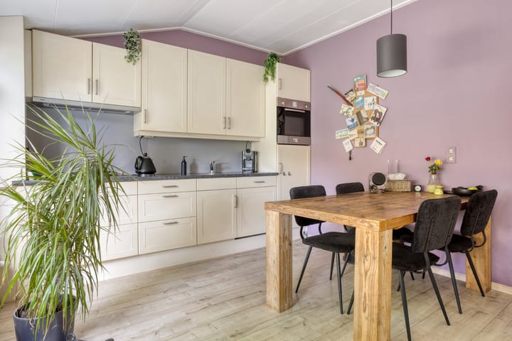 Photo 12 of Elmarestraat 37