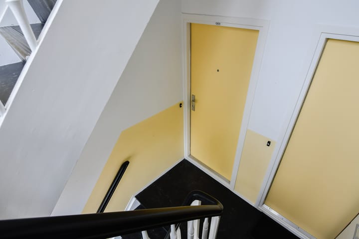 Photo 12 of Zaanstraat 365