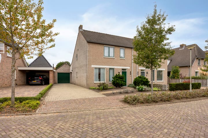 Pastoor Blommaertstraat 15