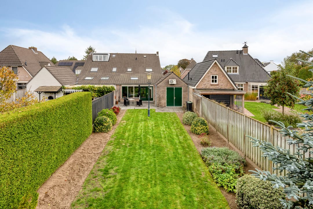 Photo 32 of Pastoor Blommaertstraat 15