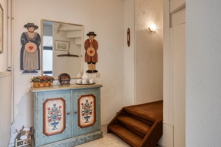 Photo 9 of Gronausestraat 25