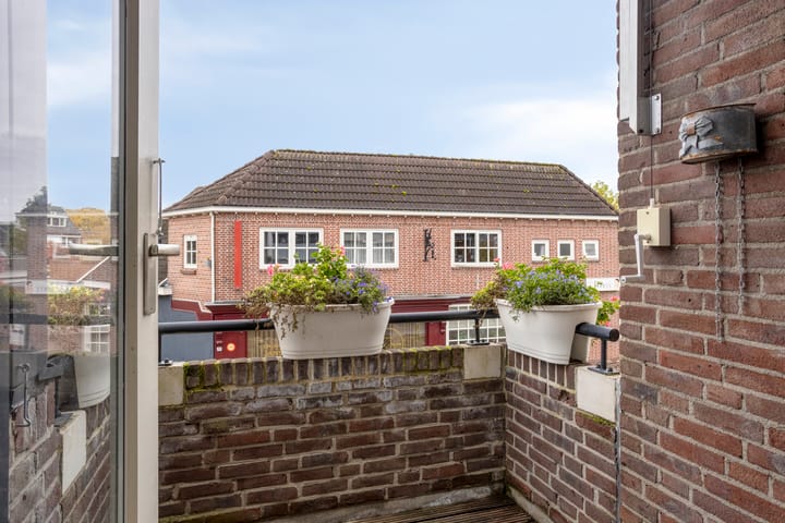 Photo 23 of Gronausestraat 25