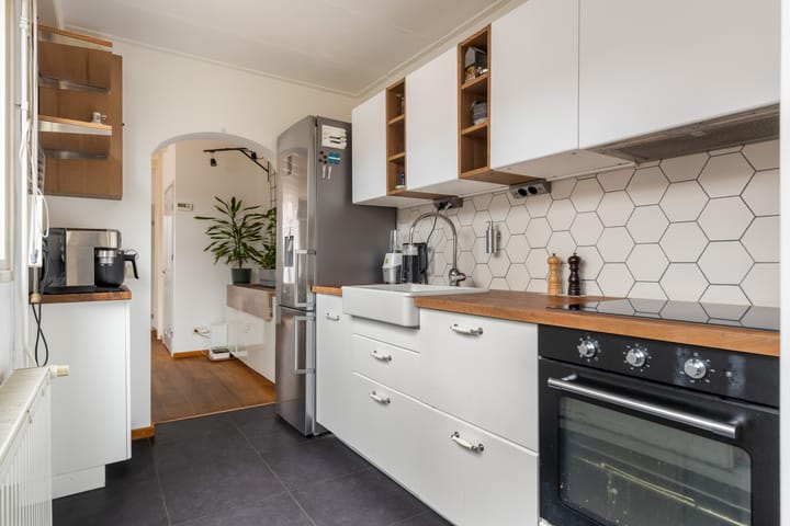 Foto 11 van Van Loonstraat 10