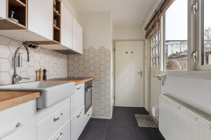 Foto 13 van Van Loonstraat 10