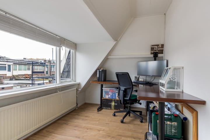 Foto 25 van Van Loonstraat 10