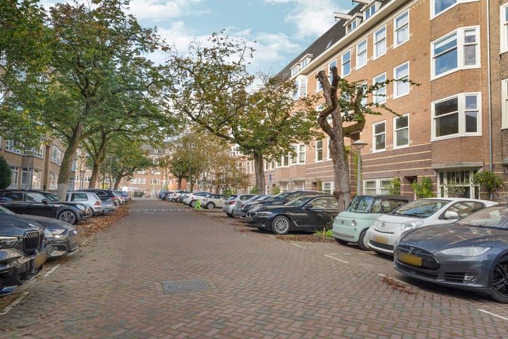 Foto 29 van Milletstraat 40-1