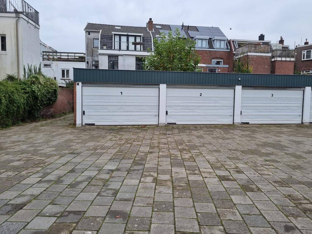 Foto 1 van Prinsenstraat 1