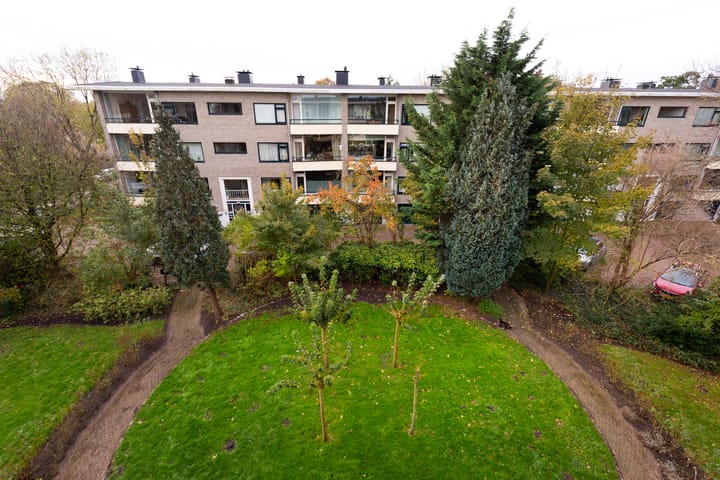 Foto 18 van Laurens Reaellaan 78-III