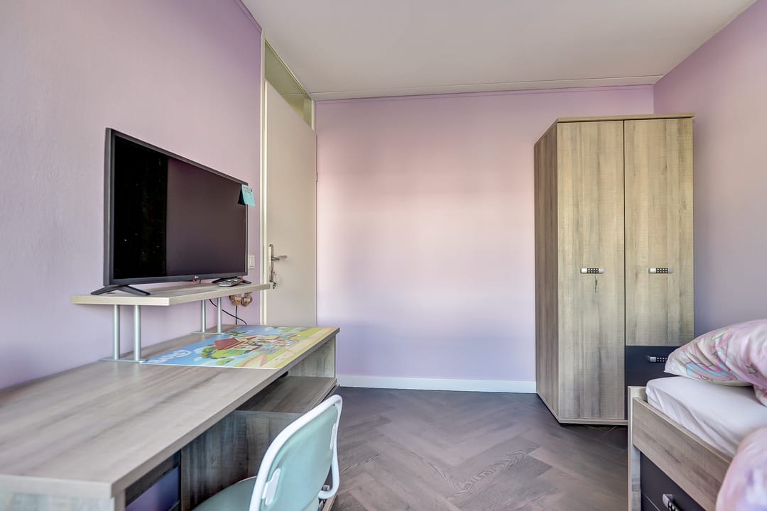 Photo 22 of Zilverschoon 76